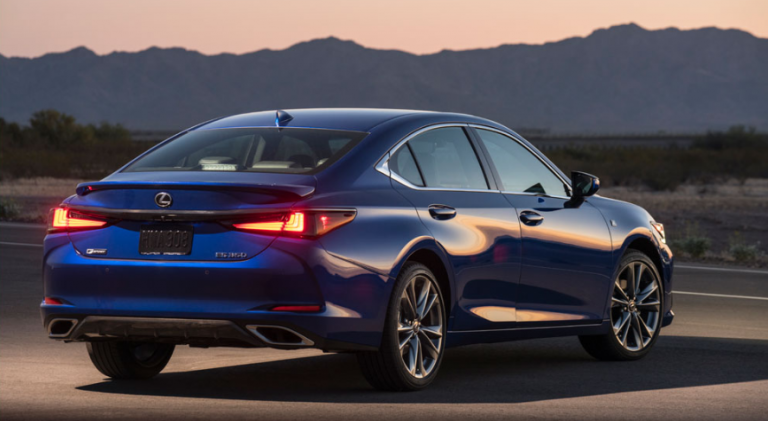 2019 Lexus ES Exterior