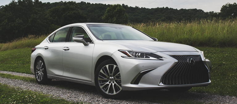 2019 Lexus ES