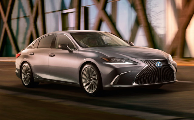 2021 Lexus ES 300h Specs