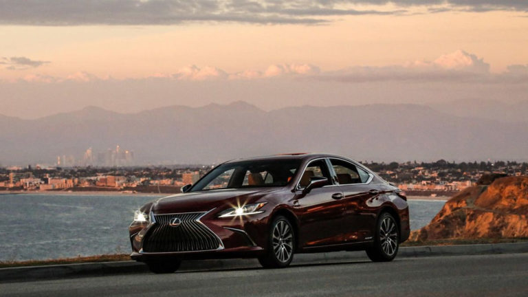 2021 Lexus Es 300H Review, Used, 0-60