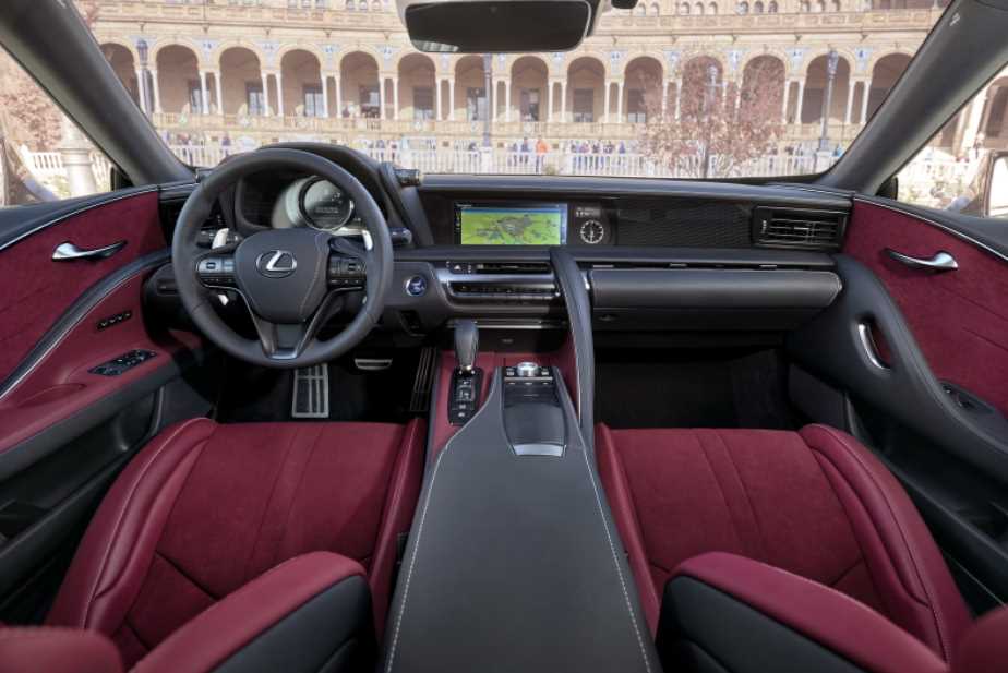 2023 Lexus LC Hybrid Interior