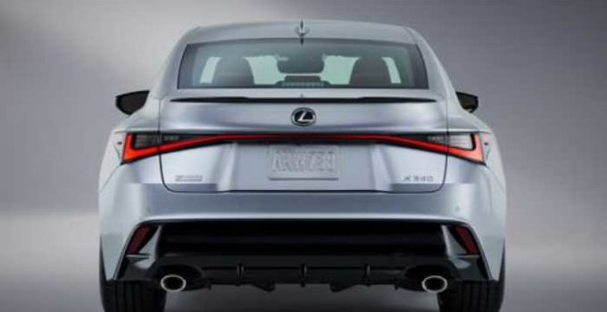 2023 Lexus IS 300 Model Exterior
