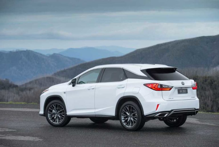 2023 Lexus RX 350L Model Exterior