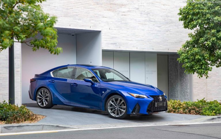 2024 Lexus IS 300 F Sport Exterior